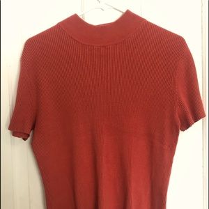 Mock neck short sleeve